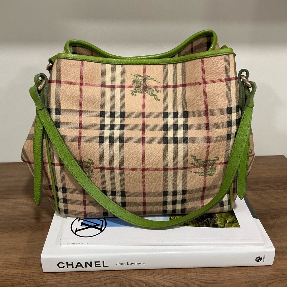 Burberry Haymarket preowned in Very Great condition w/ removable pouch.